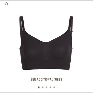 SKIMS SCULPTING BRALETTE S/M